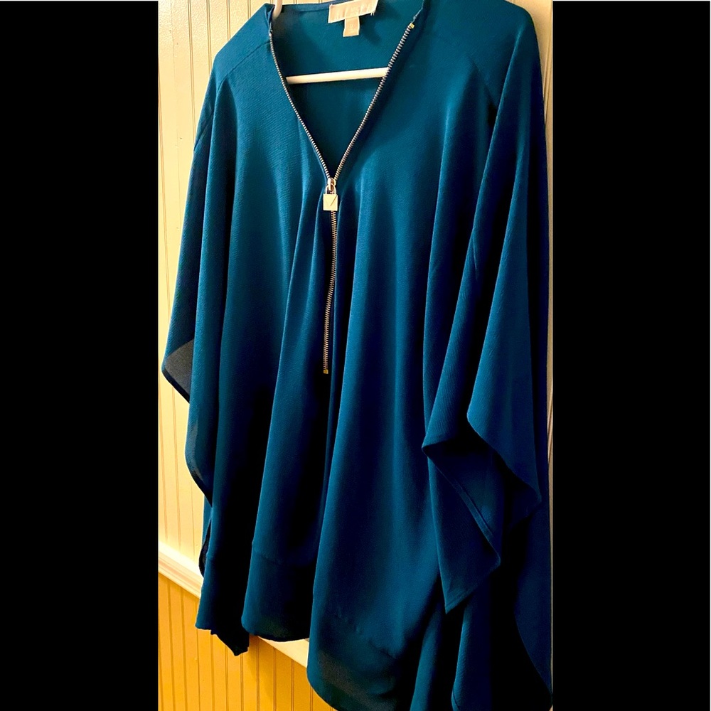 Michael Kors Plus size 1x Dressy blouse